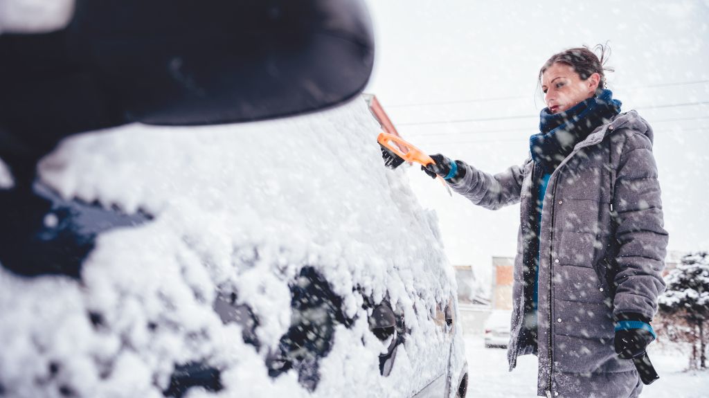 Avoid Scratching Your Car's Paint When Cleaning Snow Off This Winter